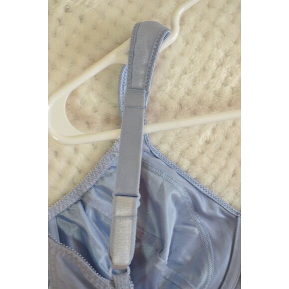 Bali Women's 38C Blue Satin Tracings Minimizer Bra - Picture 10 of 10